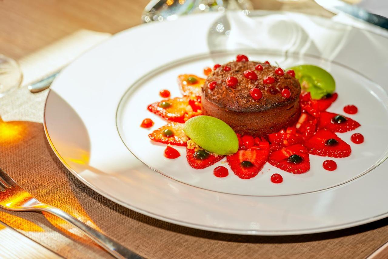 Best Western Plus Hotel Le Rhenan & Restaurant Chez Claude Dorlisheim Экстерьер фото