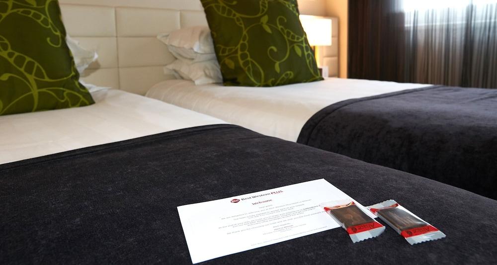 Best Western Plus Hotel Le Rhenan & Restaurant Chez Claude Dorlisheim Экстерьер фото